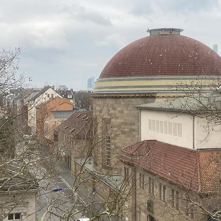 Ueber Den Daechern Von Offenbach Экстерьер фото